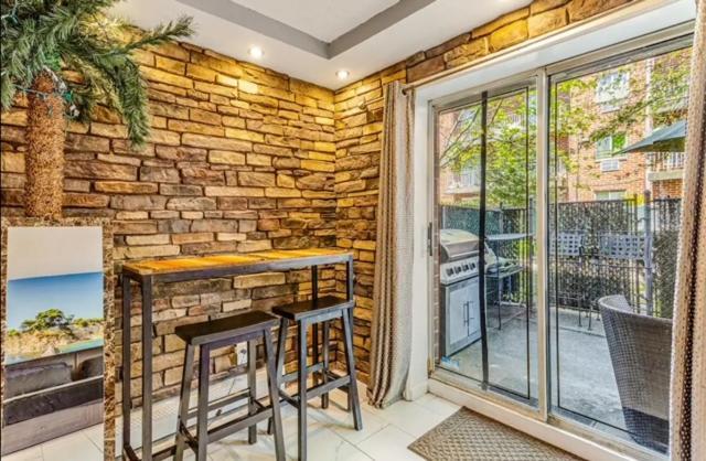 Brooklyn Spacious Space With Private Entrance, Bathroom, & Backyard - Full-Kitchen 纽约 外观 照片